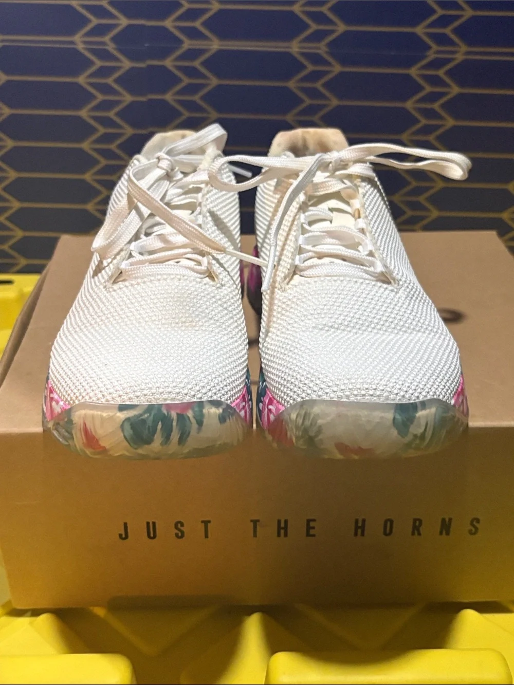 NOBULL neutral cream